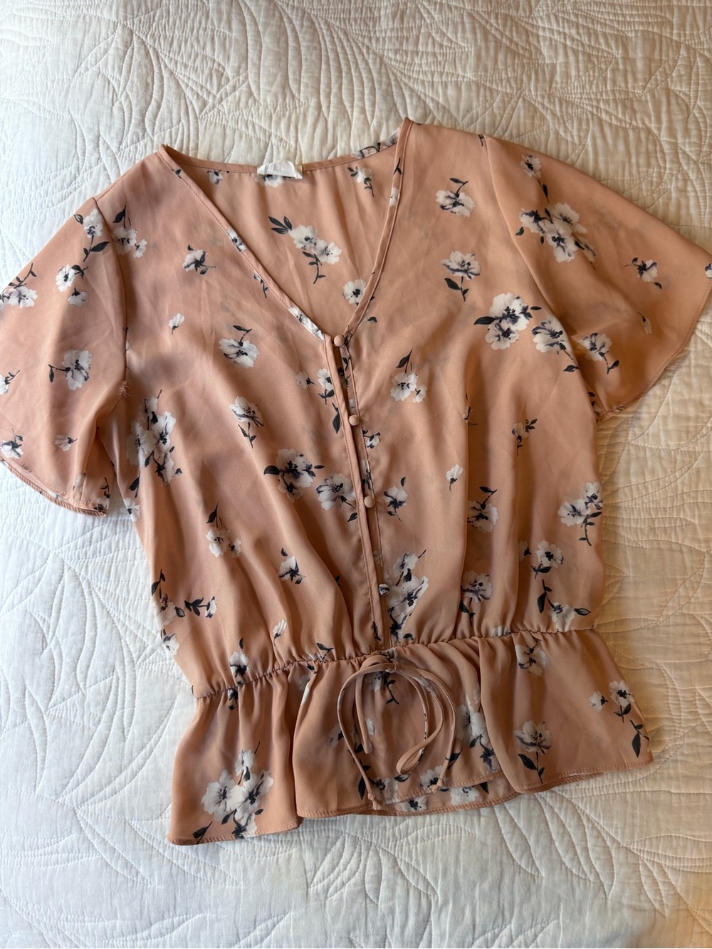 Sienna Sky Peach Floral Tie-Waist V-Neck Blouse